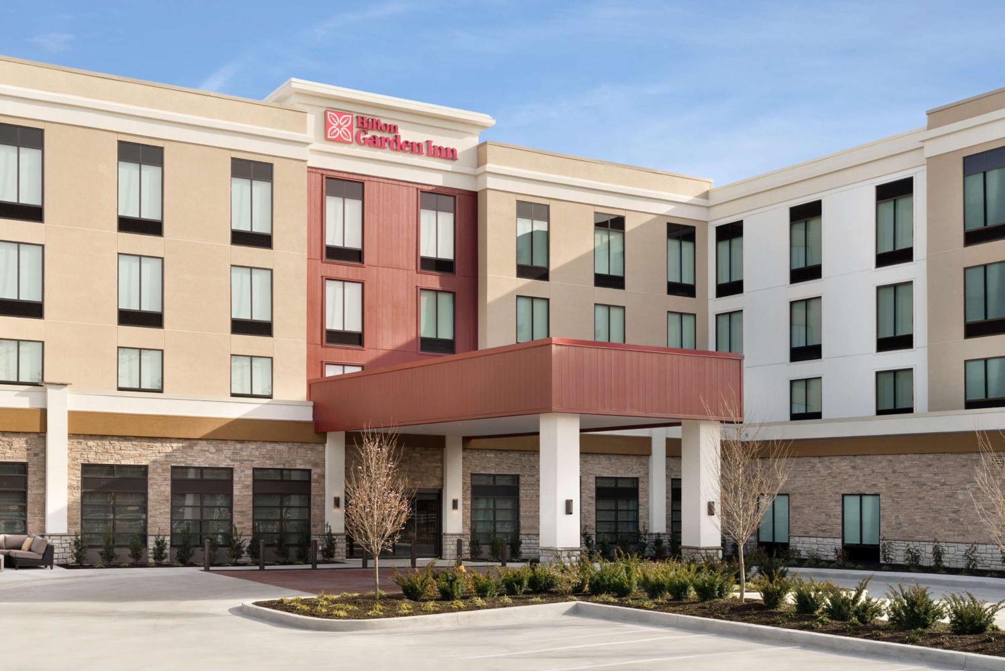 Hilton Garden Inn Newtown Square Radnor Exterior foto